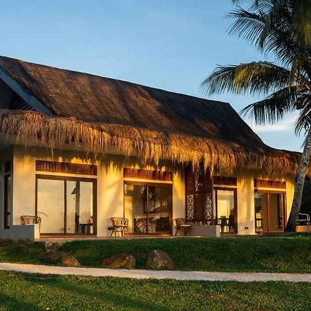Costa Celine Beach Resort Kinablangan Kültér fotó